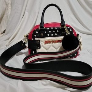 New Betsey Johnson shoulder/hand bag